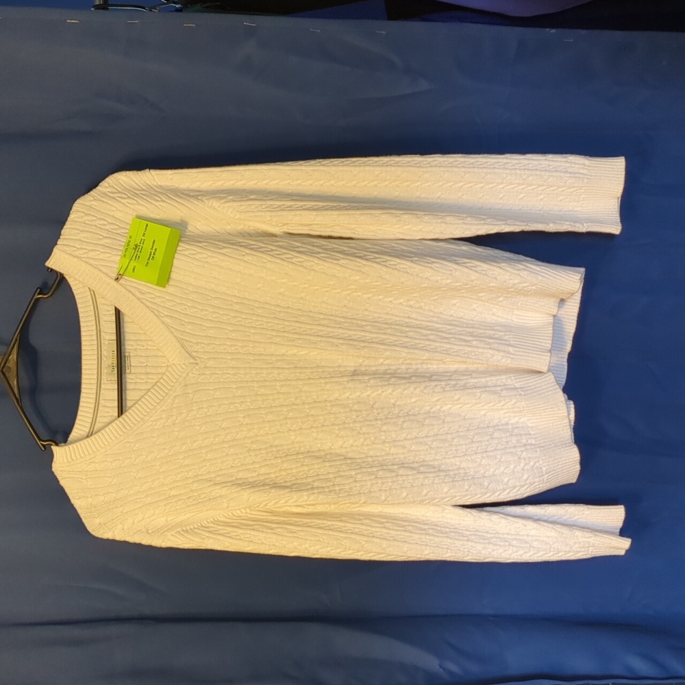 Van Heusen off white xx large cable list sweater